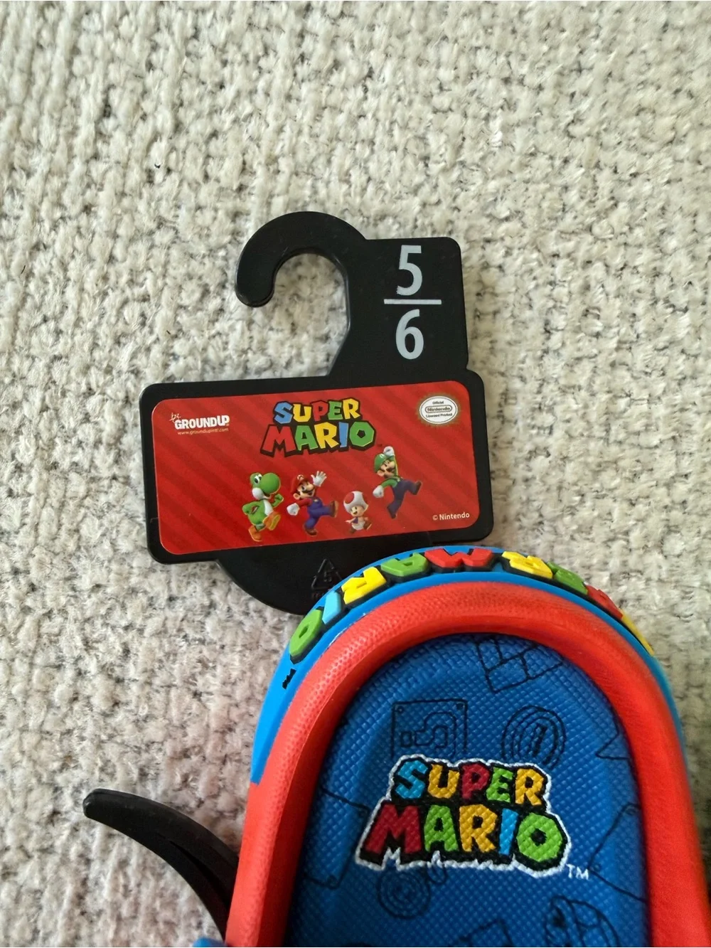 Nintendo Super Mario Kids Sandals in Red and Green